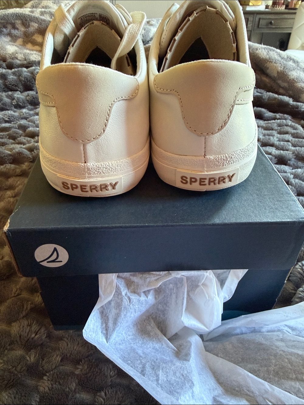 Sperry Women's Cream/Off-White Low-Top Canvas Sneakers - Picture 4 of 6